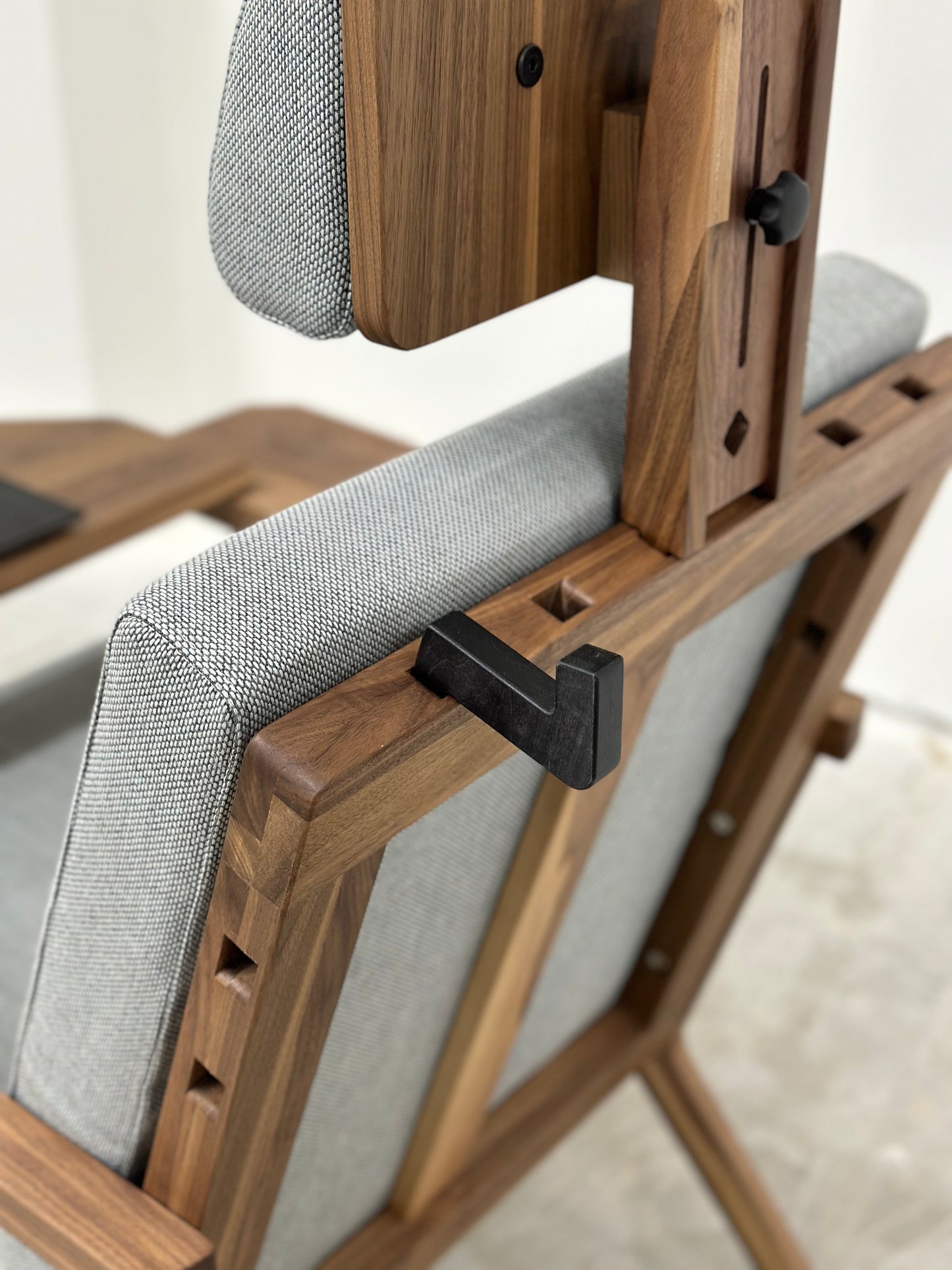 Envy Coat Hook