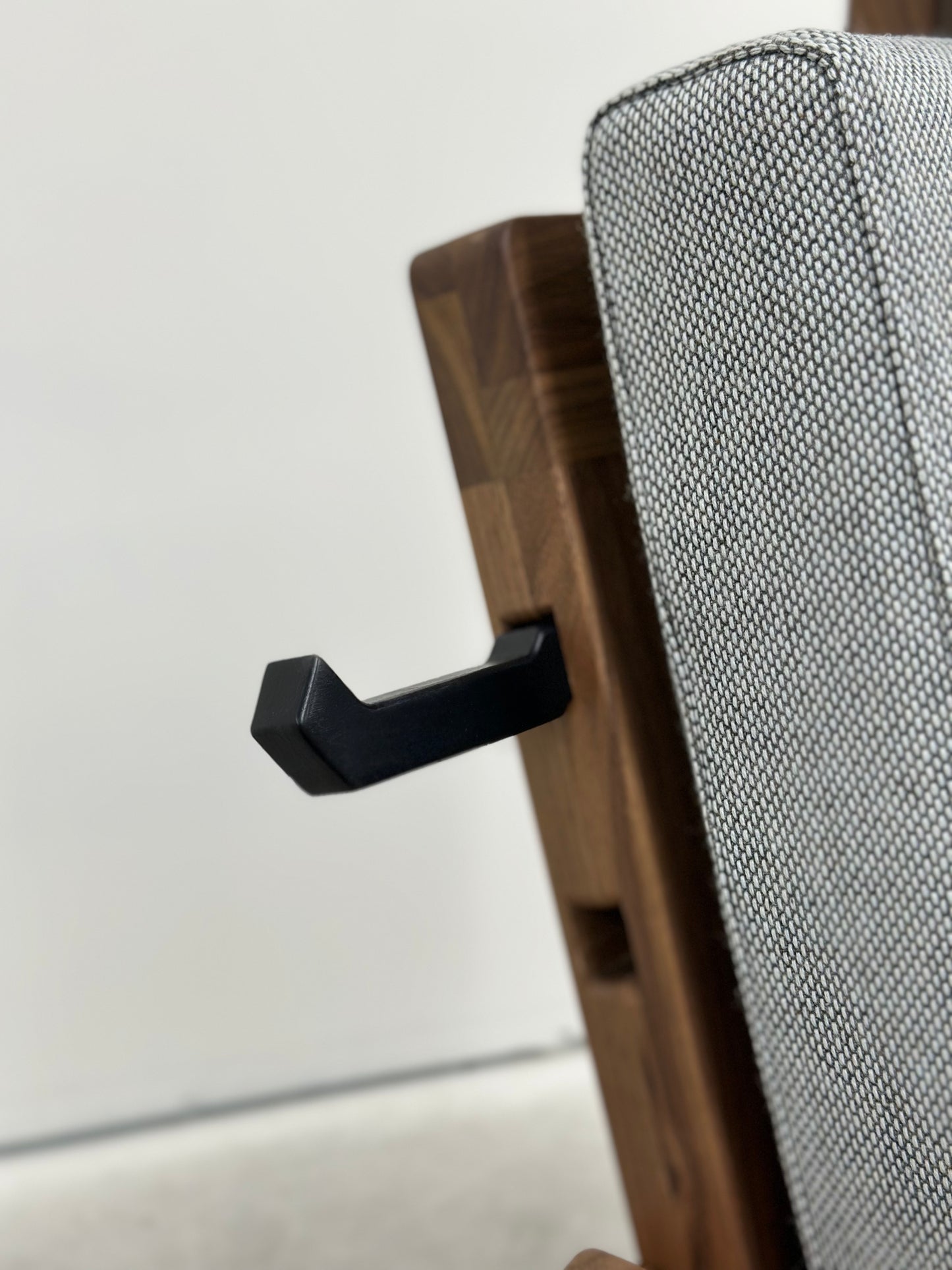 Envy Headphone Hook