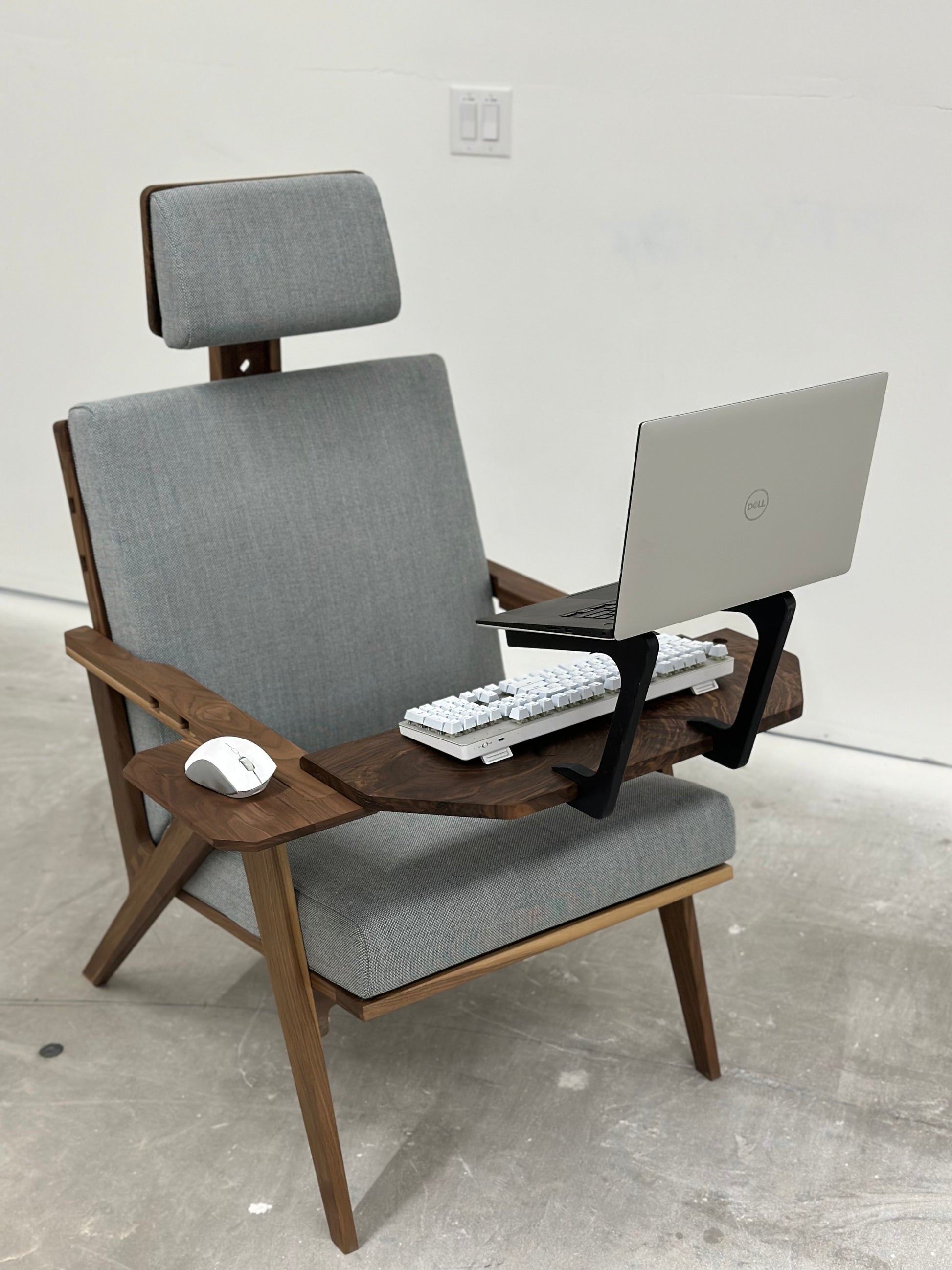 Envy Laptop Riser – Bateman Labs