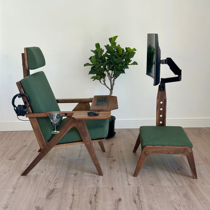 Envy Armchair - Standard Attachments - Walnut with Green Fabric - Workstation 